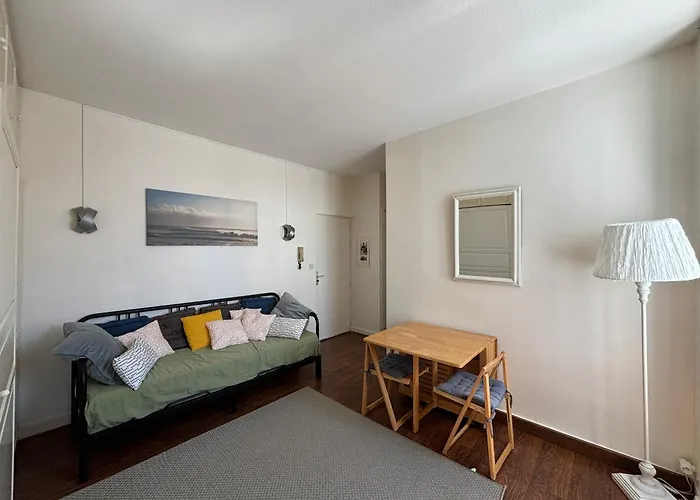 Cosy Au Centre, A Deux Pas De La Plage, Equipe Pour 4 Personnes - Fr-1-197-330